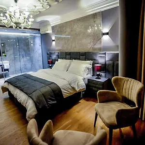 3* Szálloda Hotel Vila Tirana